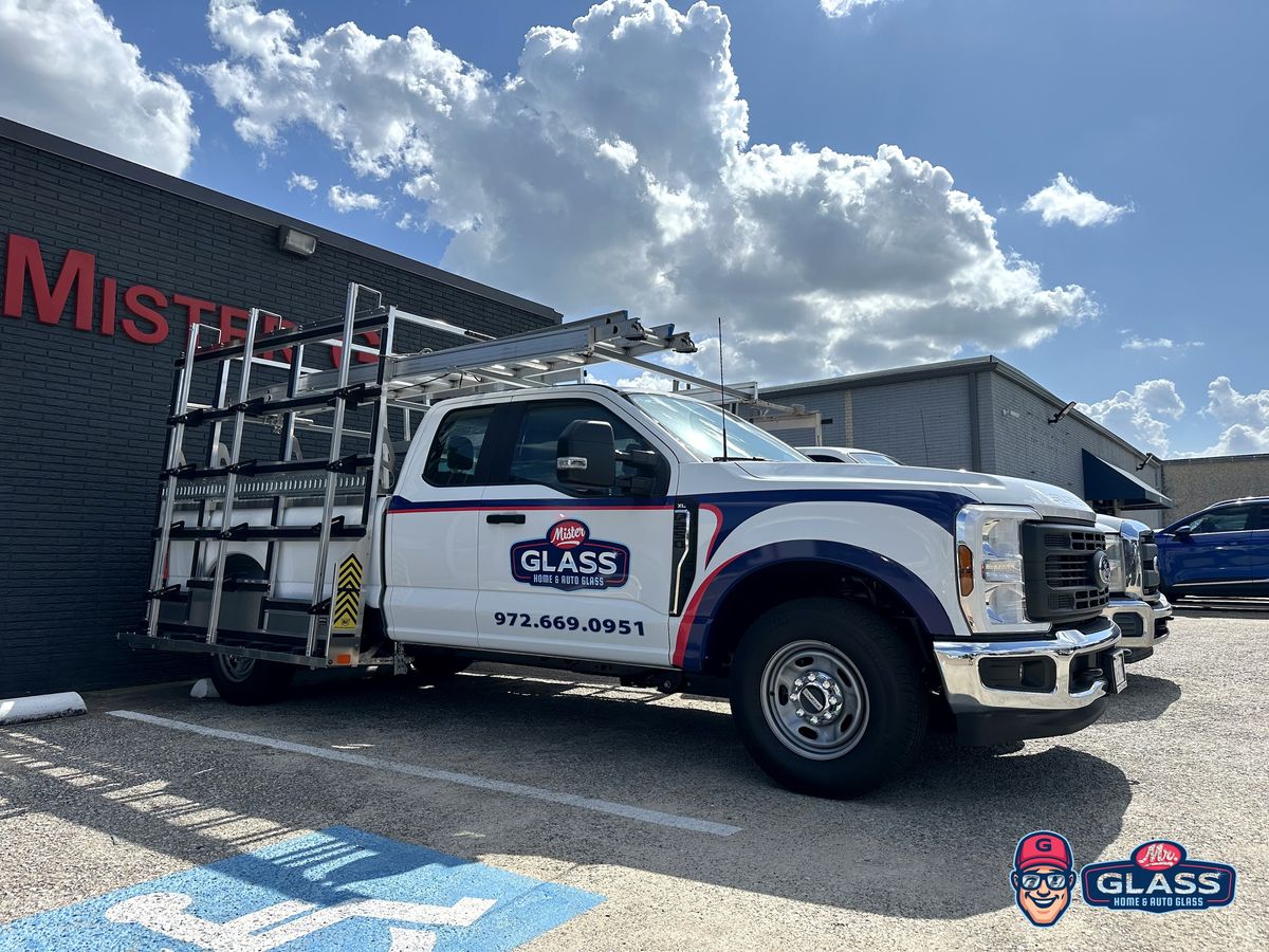 Mister Glass Mobile Service Van